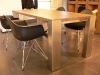 eiken-houten-tafel-met-rvs-poten